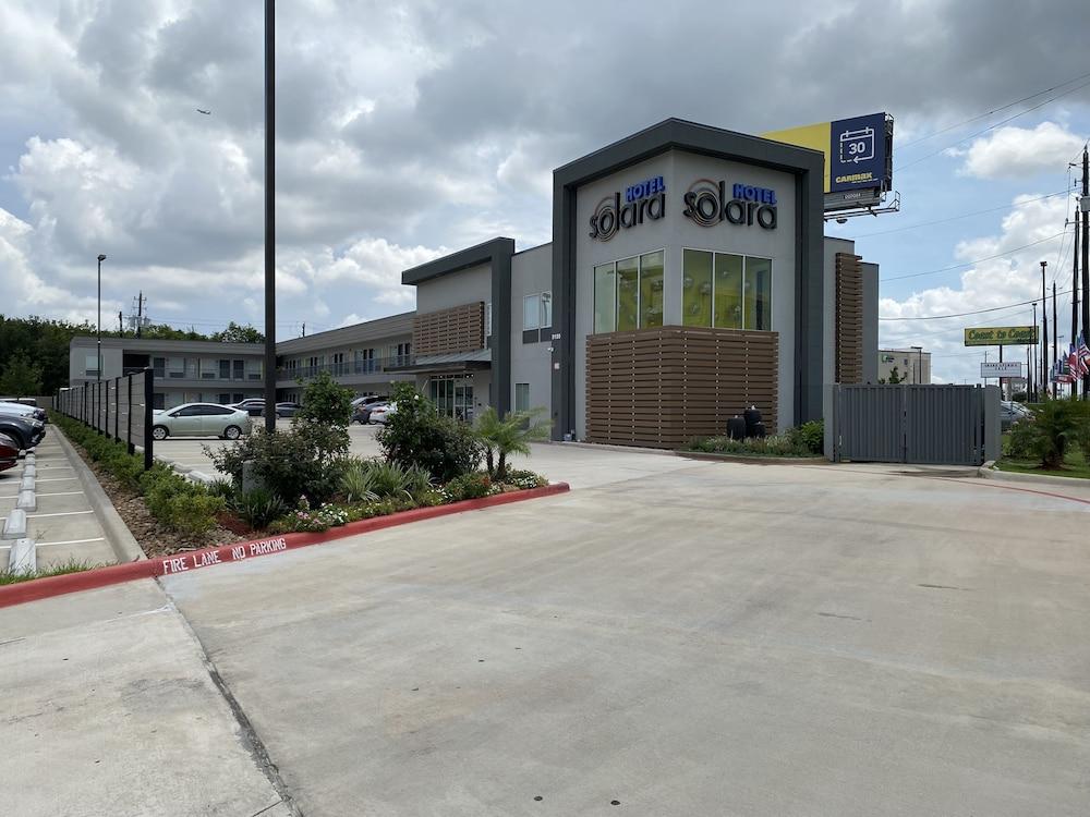 Hotel Solara Hobby Airport photo 9