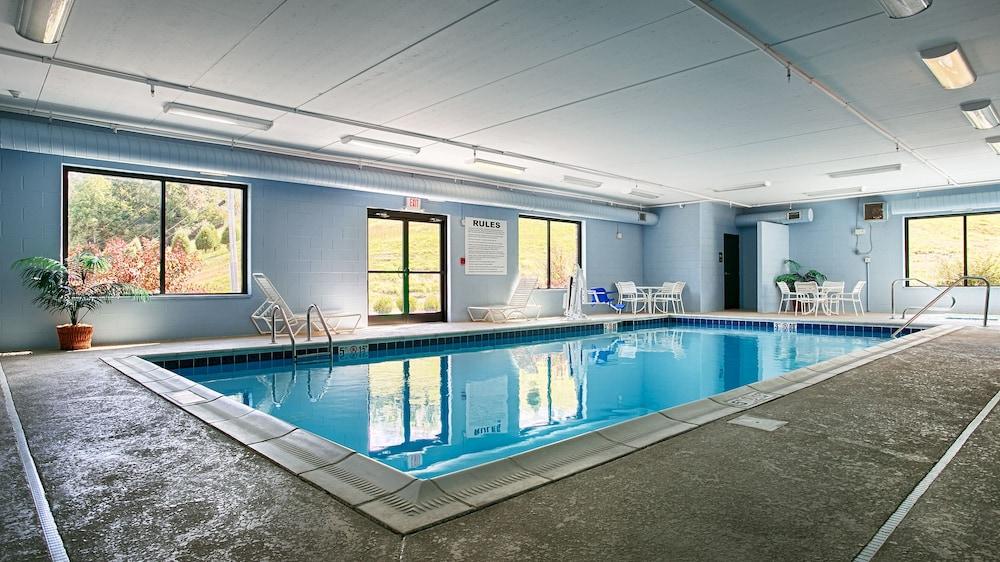 Best Western Plus Louisa photo 23