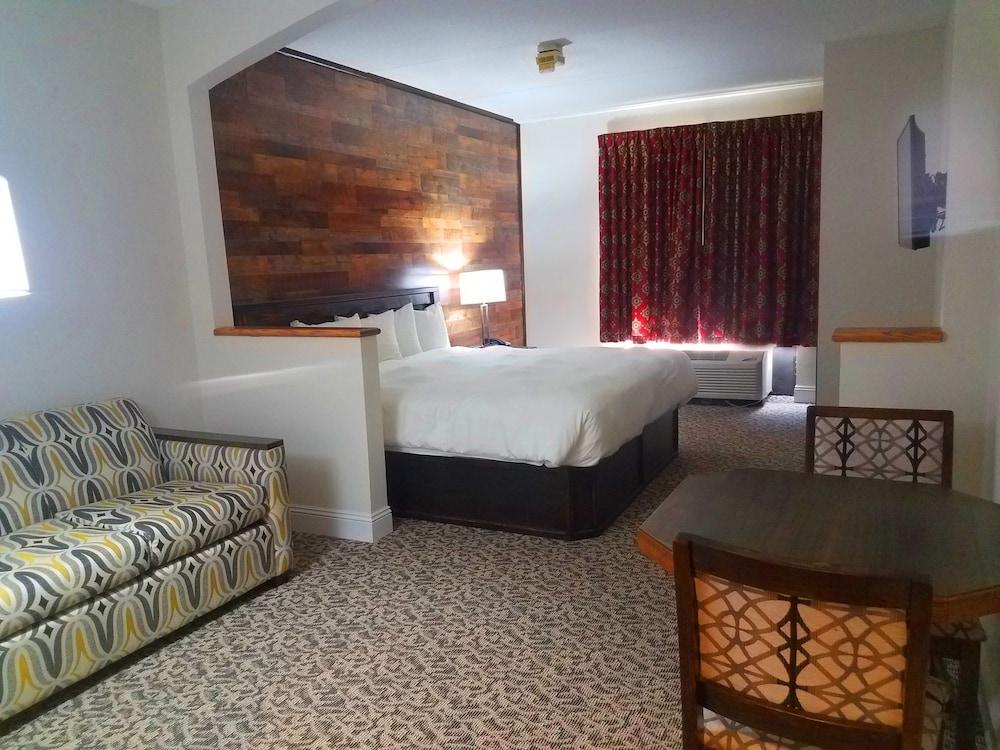 Vernon Downs Casino and Hotel photo 18