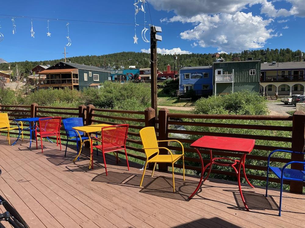 The Boulder Creek Lodge photo 37