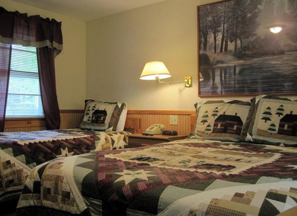 Bear Tree Lodge photo 3