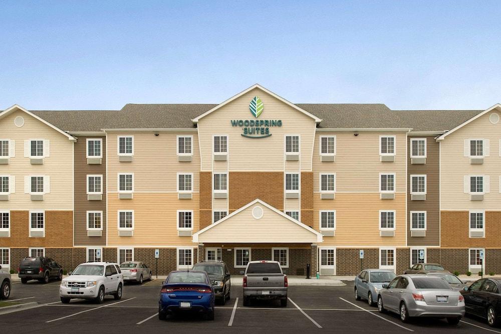 WoodSpring Suites Chicago Romeoville photo 21
