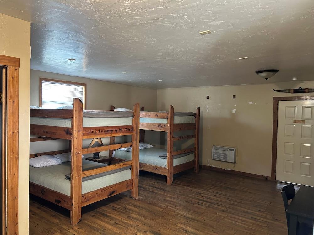 Birch Glen Hotel photo 29