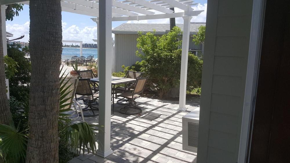 Island's End Resort photo 21