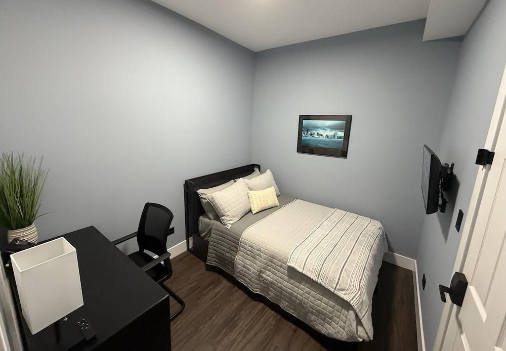 The Den Hotel photo 11