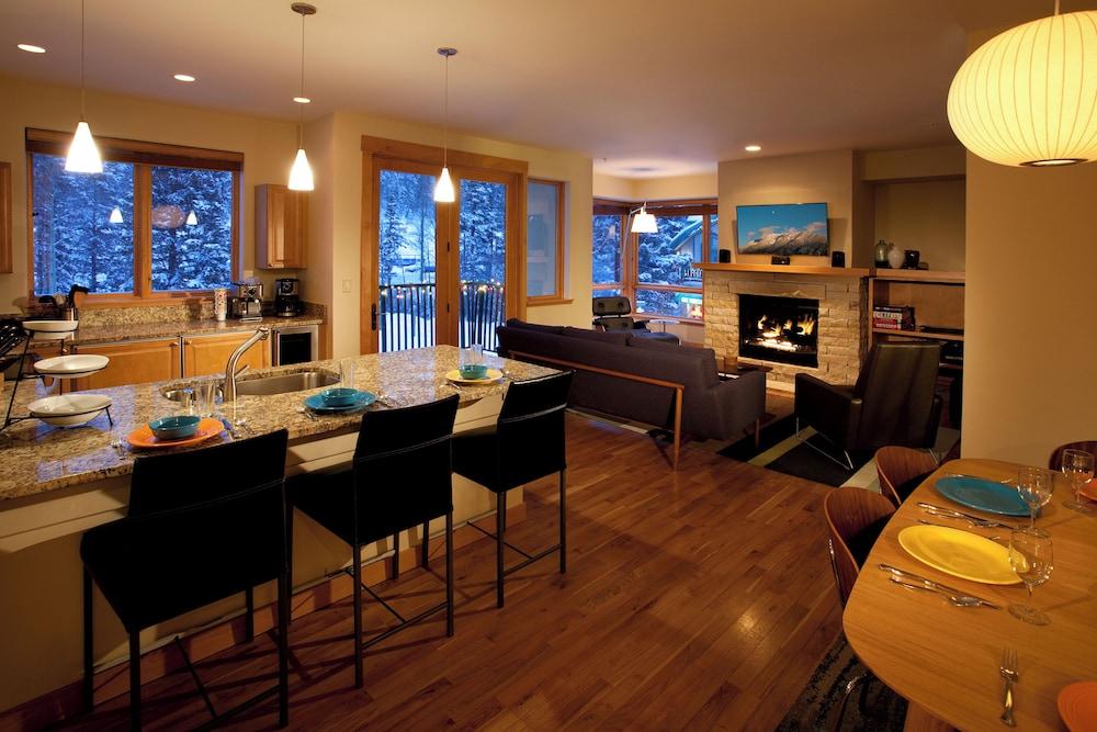 The Edelweiss Lodge and Spa photo 37