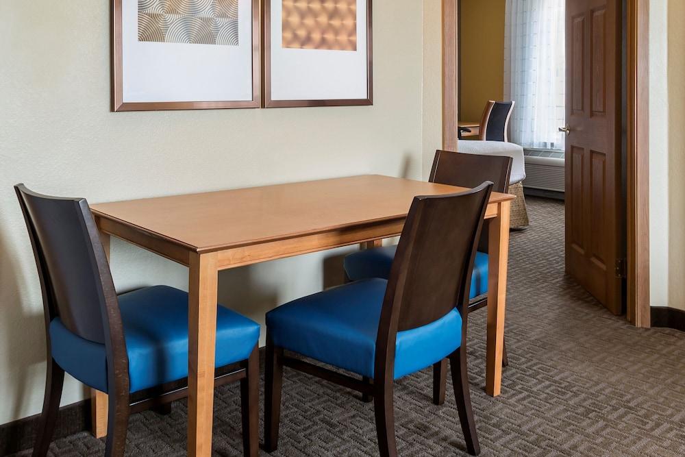 TownePlace Suites By Marriott Phoenix North photo 11