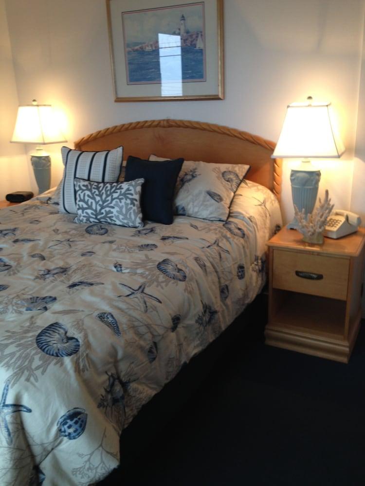 Mariner's Point Resort photo 4
