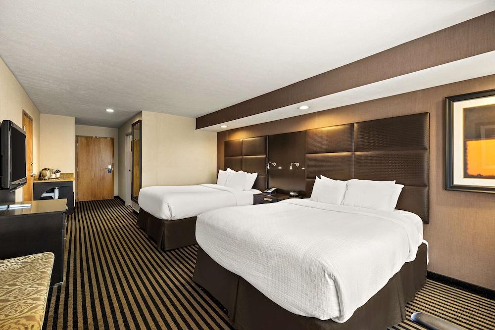 Sonesta Essential Indianapolis Airport photo 5
