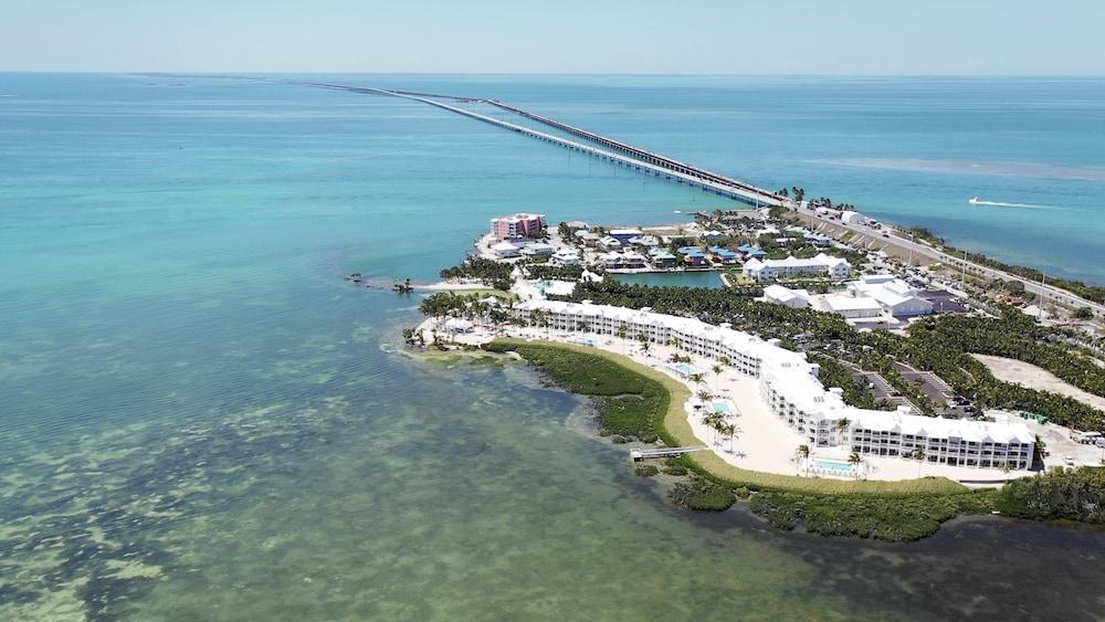 Isla Bella Beach Resort & Spa photo 1