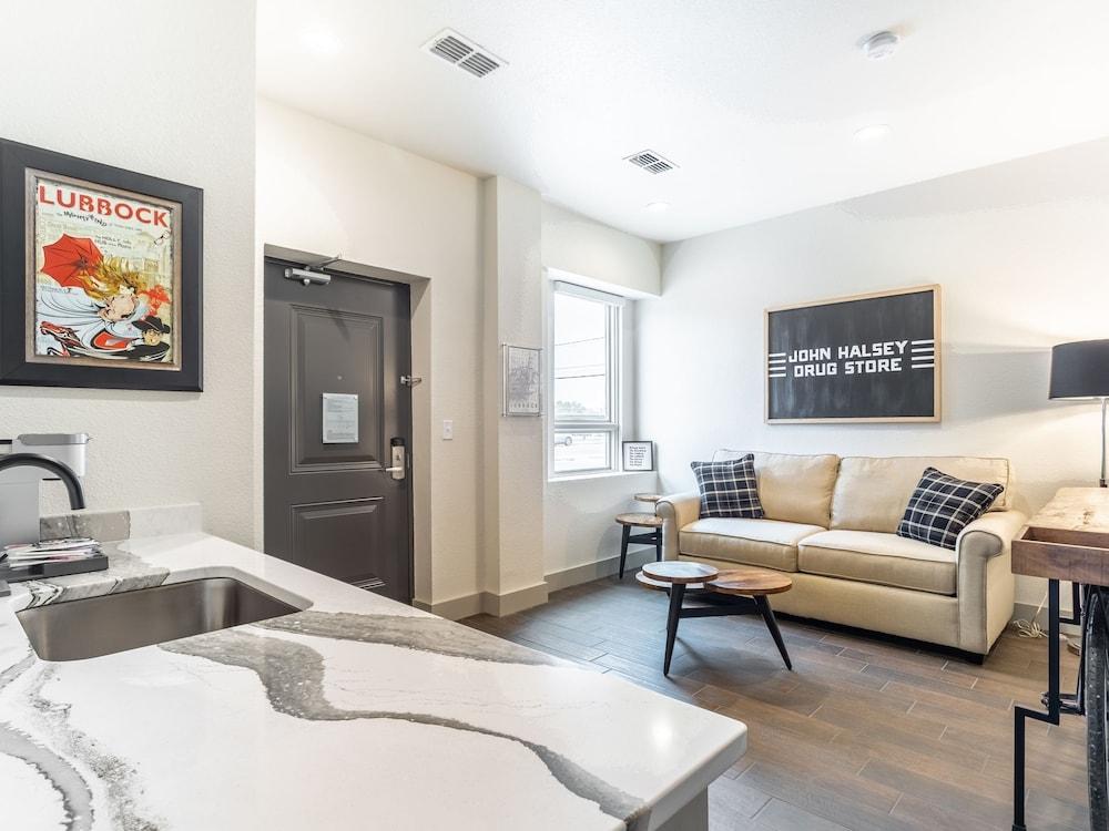 Millsap Suites by Pioneer Pocket Hotel photo 15