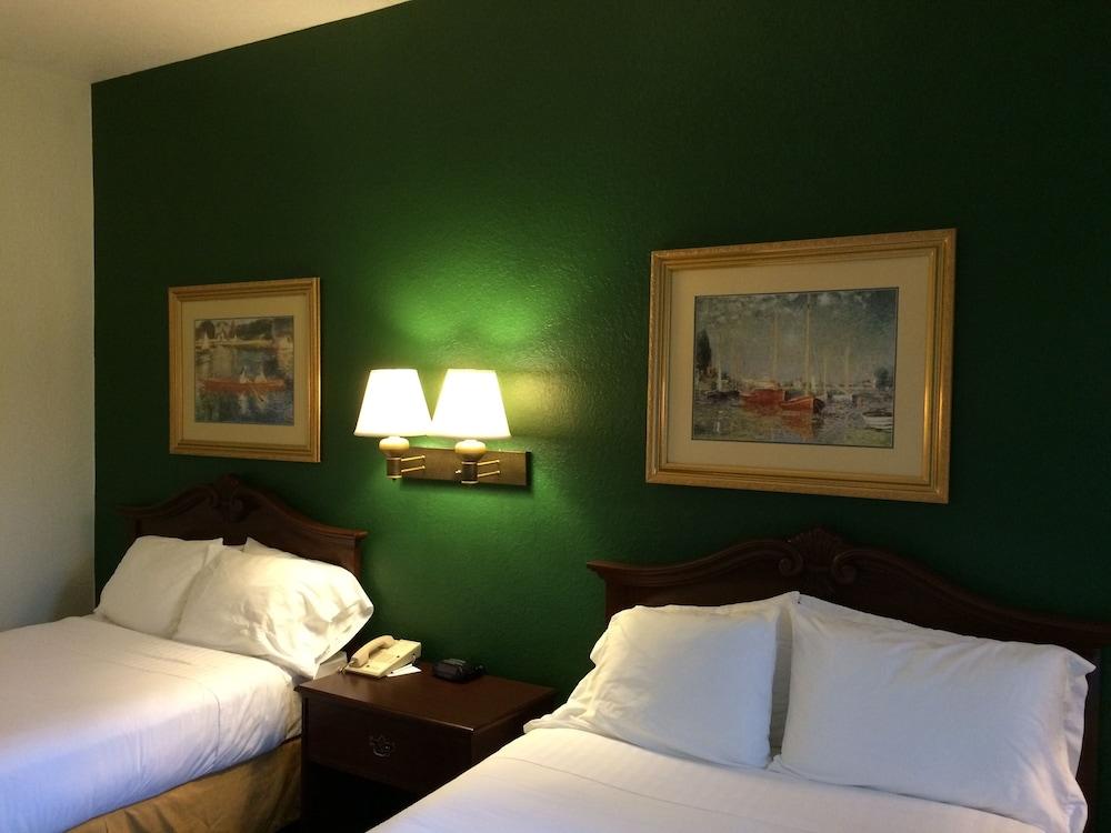 Ruskin Inn Hotel photo 13