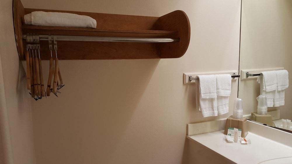 Flamingo Inn photo 12
