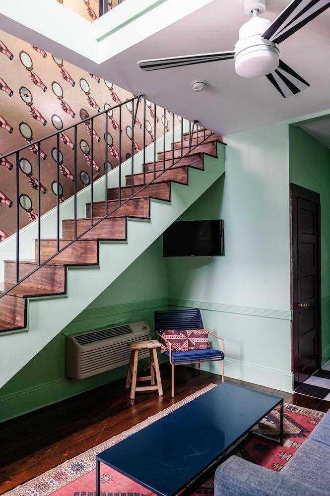 The Frenchmen New Orleans by Kasa Living photo 16