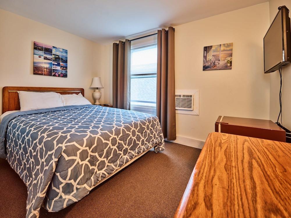 Atlantic Sands photo 18