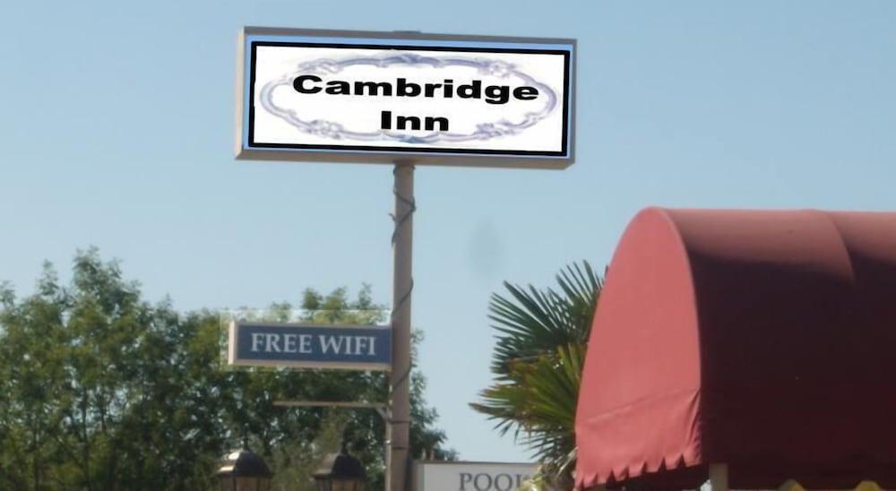 Cambridge Inn Motor Lodge photo 15