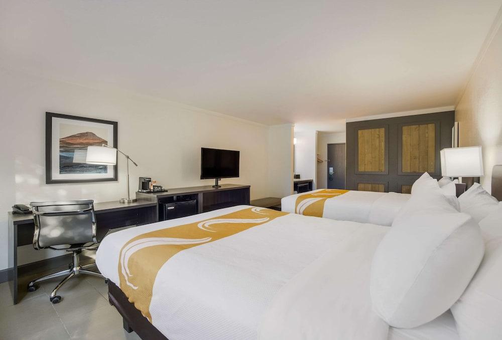Quality Inn & Suites Castle Rock/SW Denver photo 18