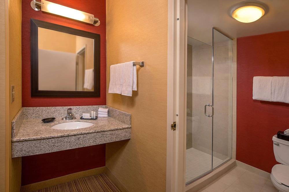 Sonesta Select Durham Research Triangle Park photo 11
