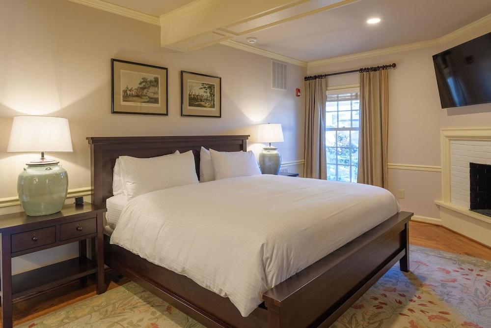 The Red Fox Inn & Tavern photo 23