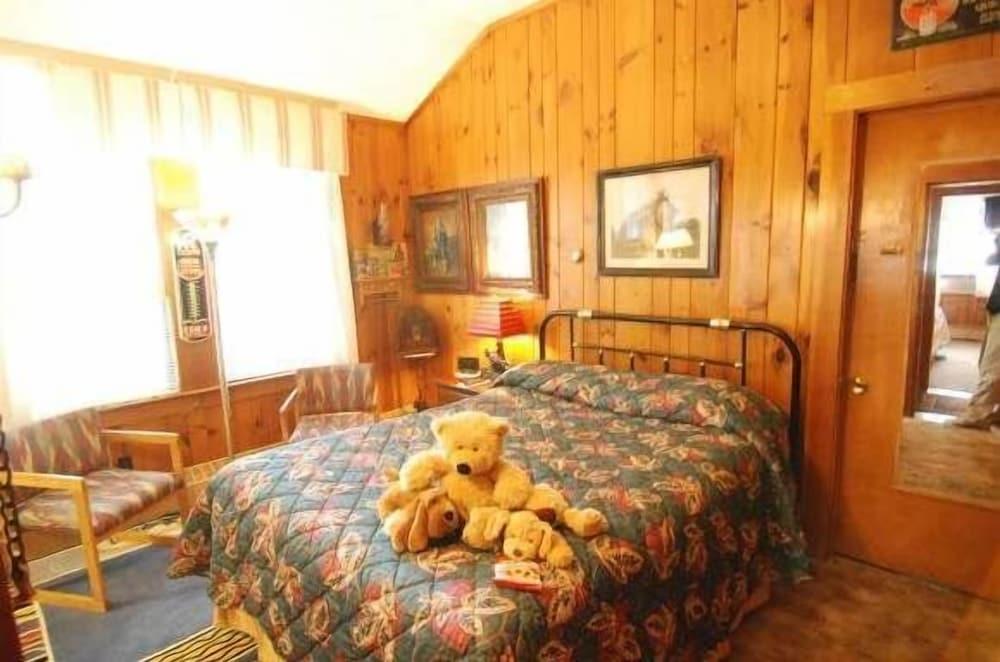 Lake Winnipesaukee Motel photo 8