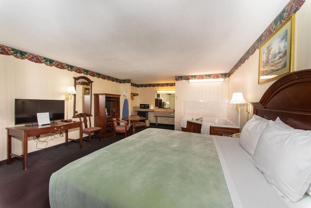 Ozarka Lodge photo 12