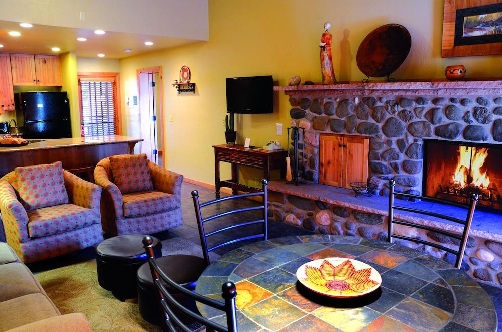 Junipine Resort photo 94