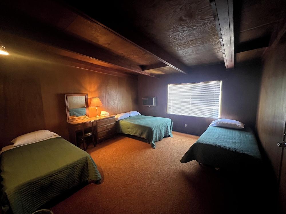 Lost Pines Lodge photo 22