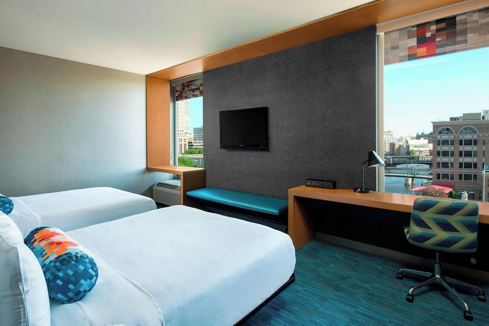 Aloft Milwaukee Downtown photo 12