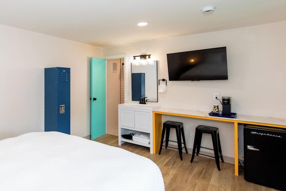 HomeField Inn. photo 10