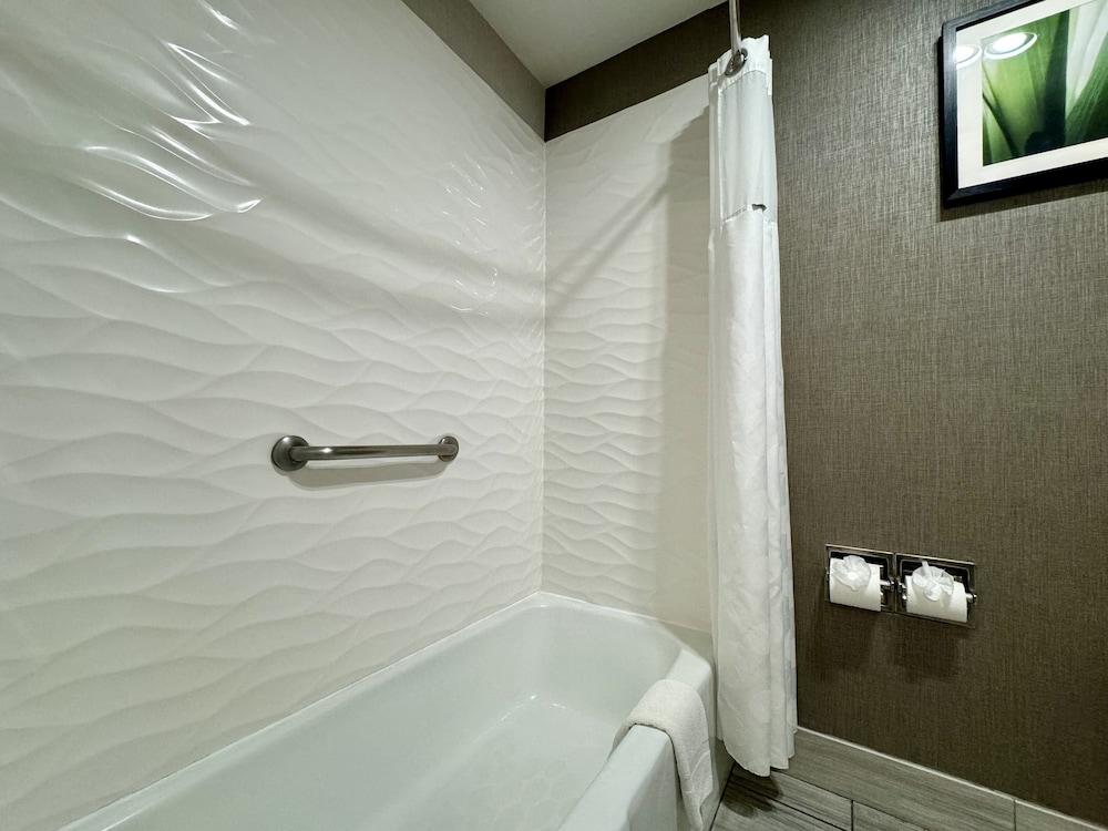 Modesto Hotel photo 36
