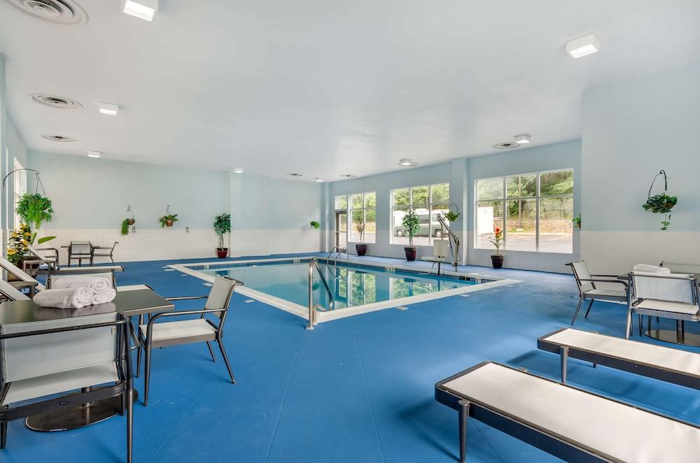 Best Western Plus Waynesboro Inn & Suites Conference Center photo 16