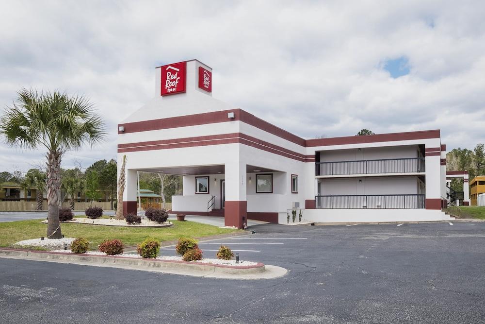 Red Roof Inn Walterboro photo 1