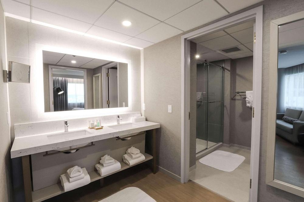 Radisson Plaza Hotel at Kalamazoo Center photo 43