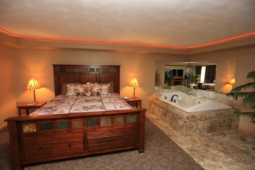 Shawano Four Seasons Hotel photo 7