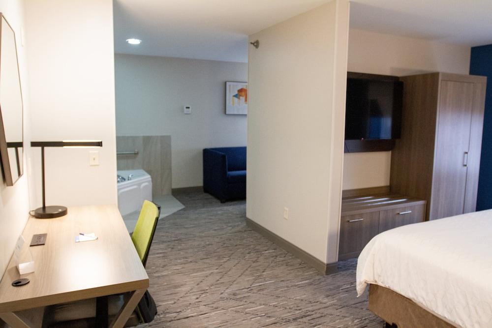 Holiday Inn Express Oneill by IHG photo 14
