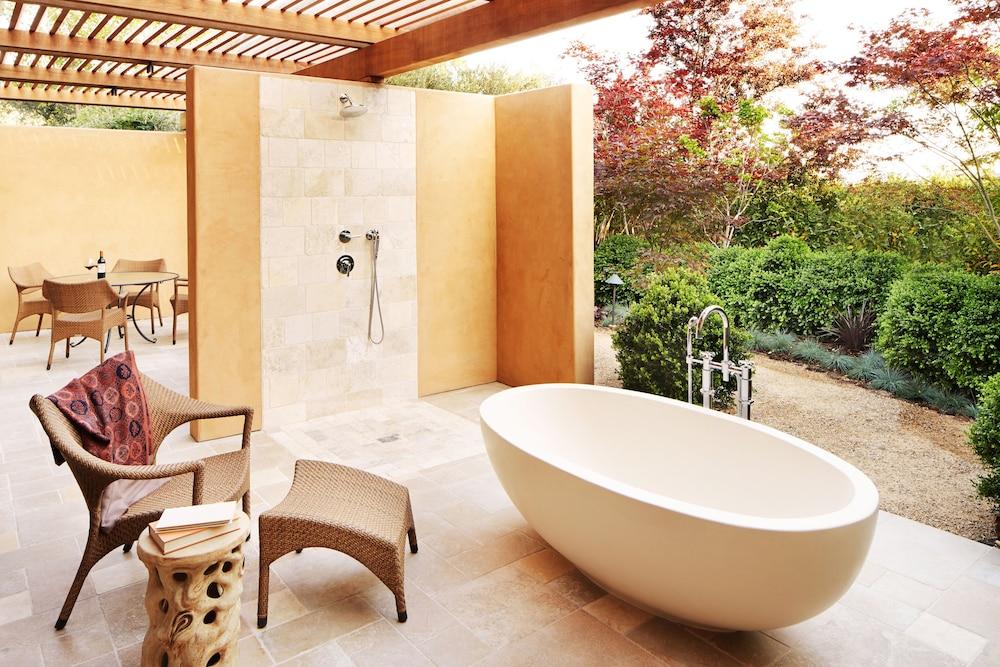 Auberge Du Soleil photo 30