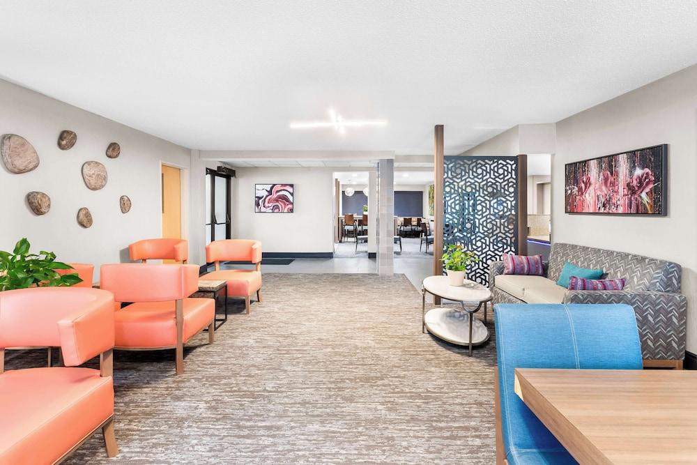 Best Western Oswego Hotel photo 2