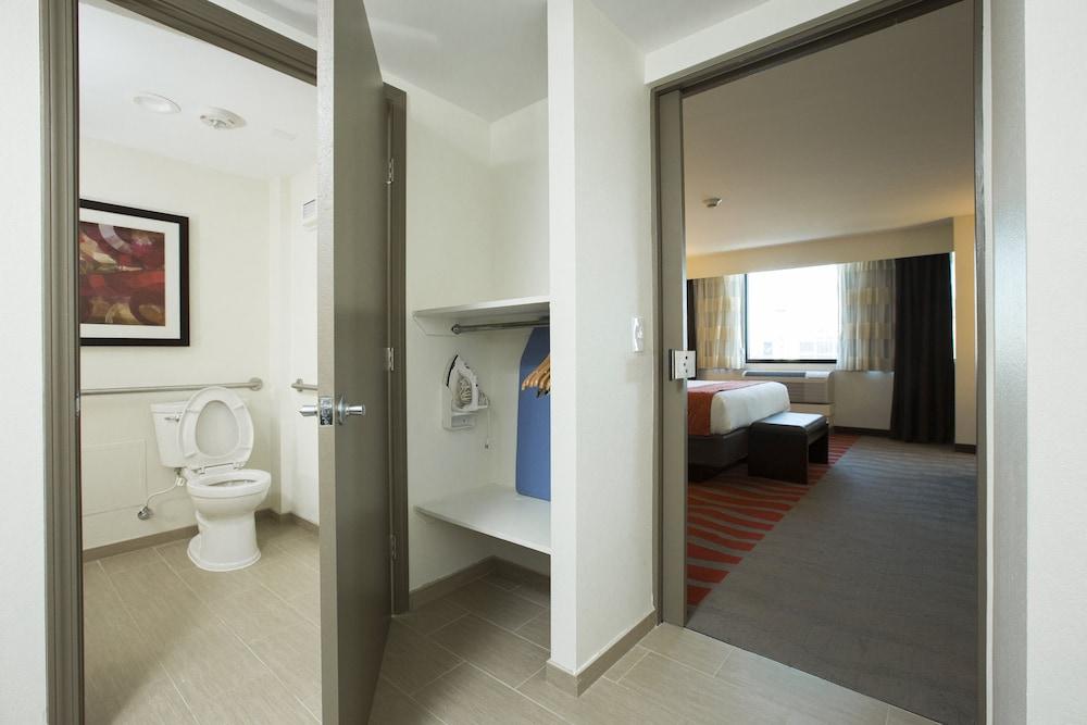 Holiday Inn Houston S - Nrg Area - Medical Center by IHG photo 4