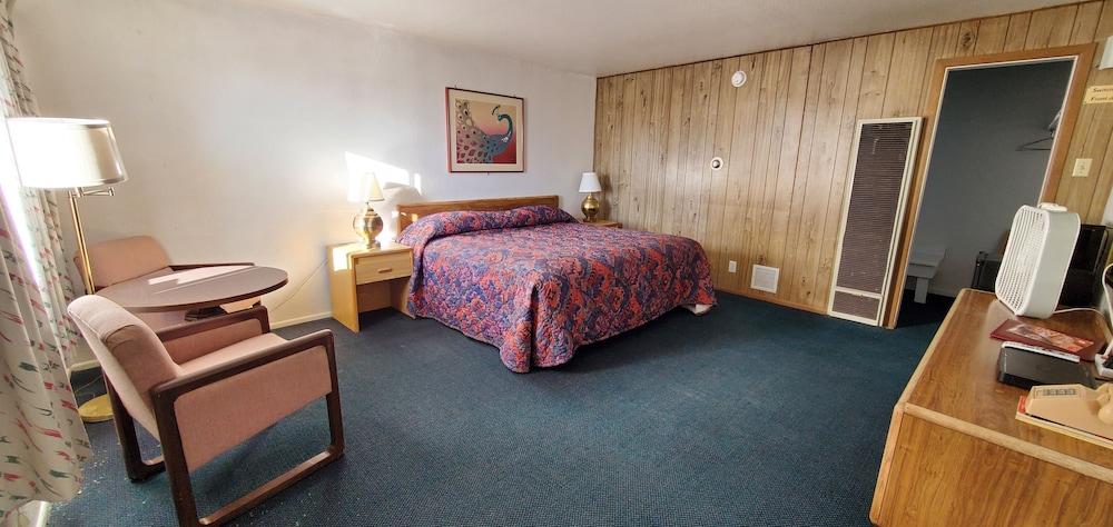 Budget Inn photo 15