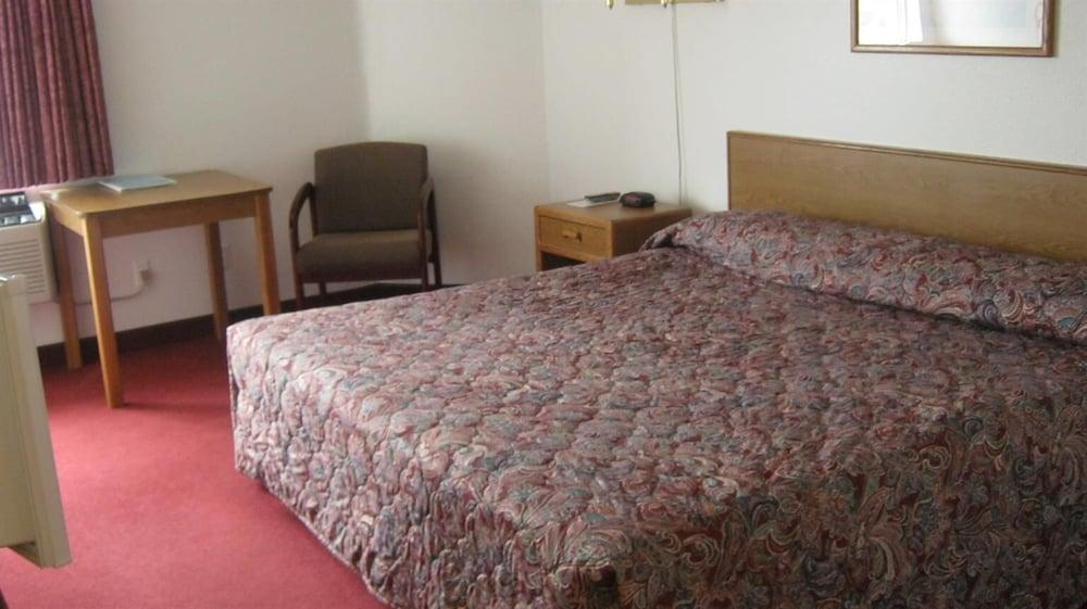Americas Best Value Inn & Suites Clear Lake photo 8
