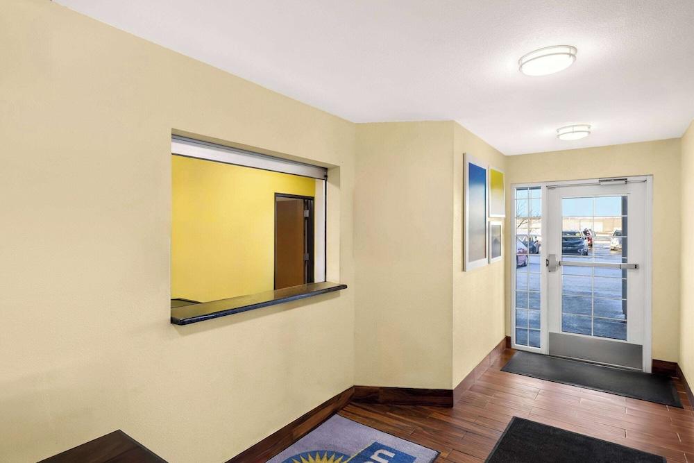 Birch Hill Suite Rochester – Med City photo 6