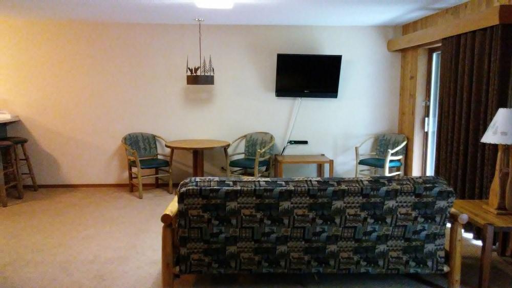 Lakewoods Resort & Lodge photo 12