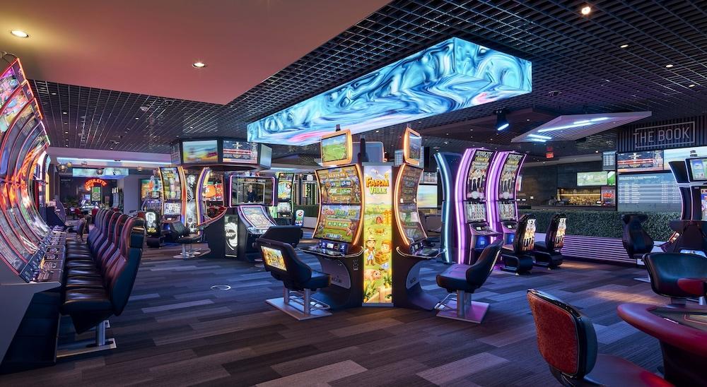 The LINQ Hotel & Casino – A Caesars Rewards Destination photo 29