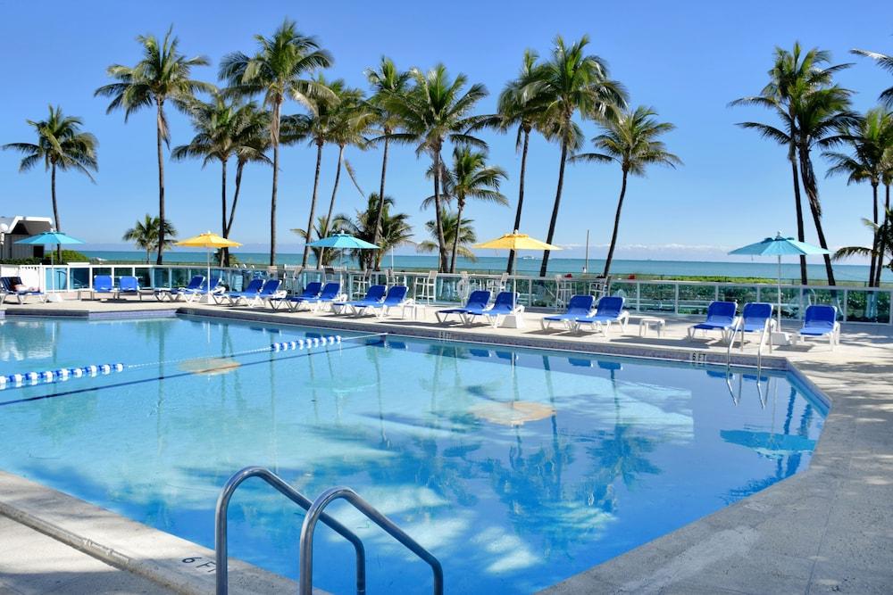 Seacoast Suites on Miami Beach photo 79