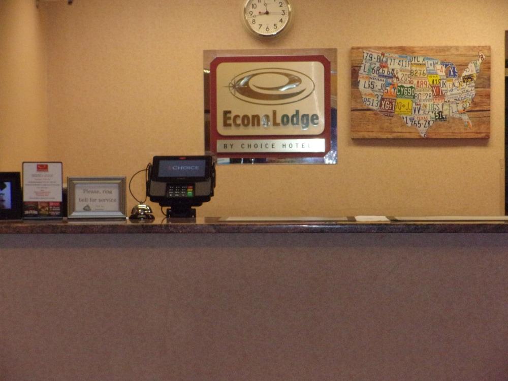 Econo Lodge Kent - Akron West photo 23