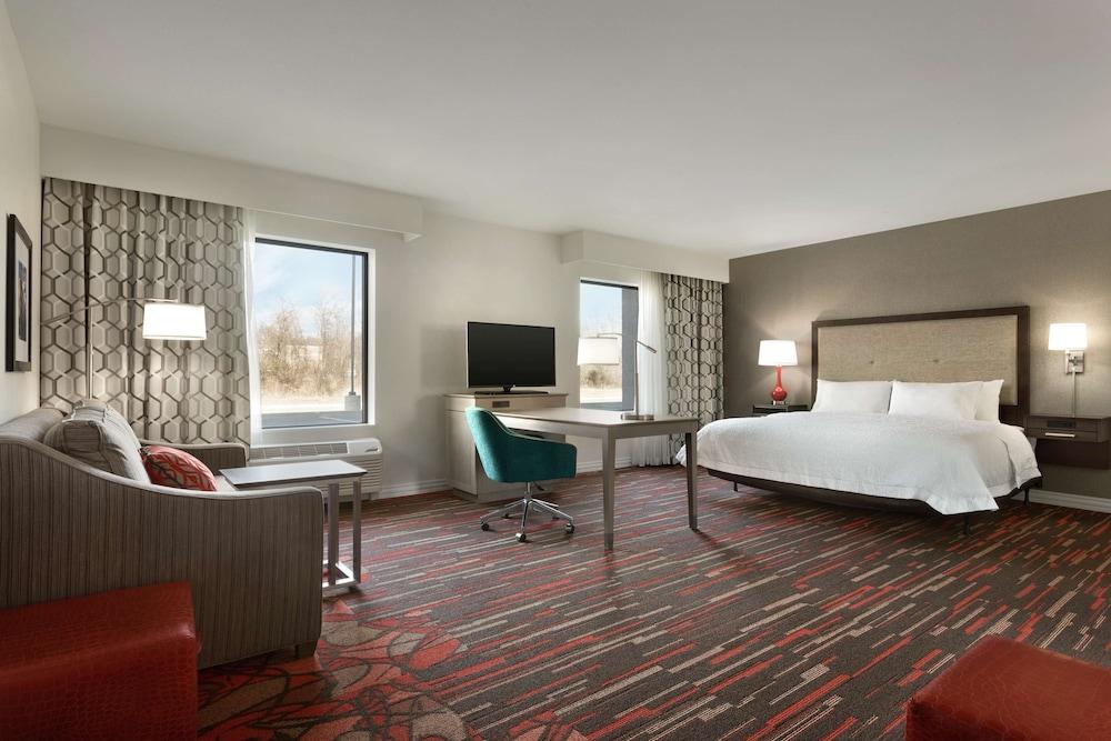 Hampton Inn & Suites St. Louis/Alton photo 5