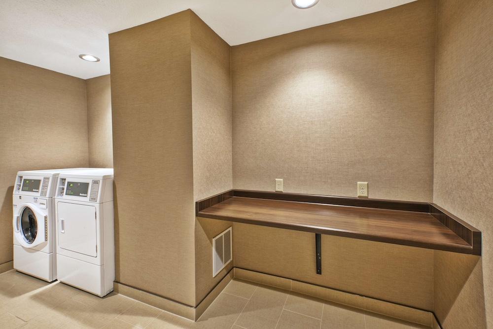 Hampton Inn Sault Ste Marie photo 19