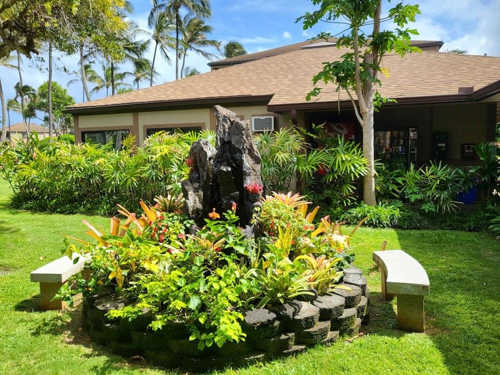 Pono Kai Condos photo 38