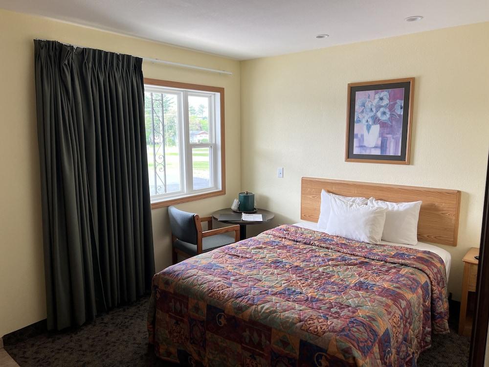 All Star Inn & Suites photo 5