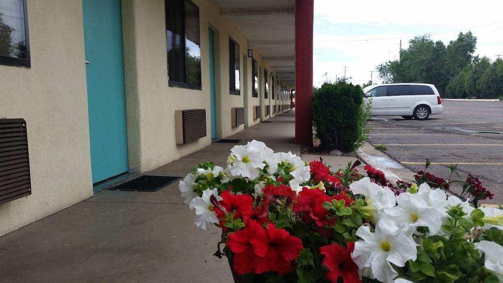 Days Inn by Wyndham Santa Fe New Mexico photo 11